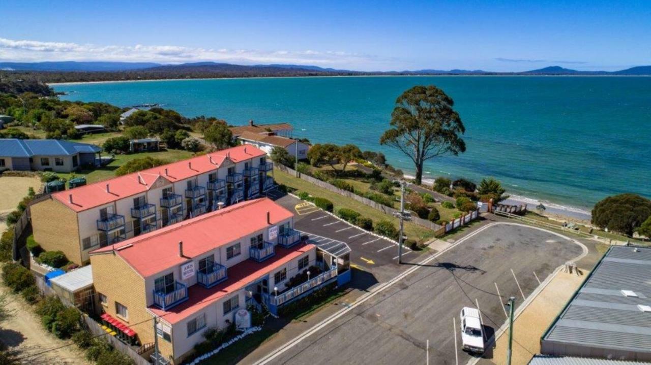 Swansea Villas Екстериор снимка
